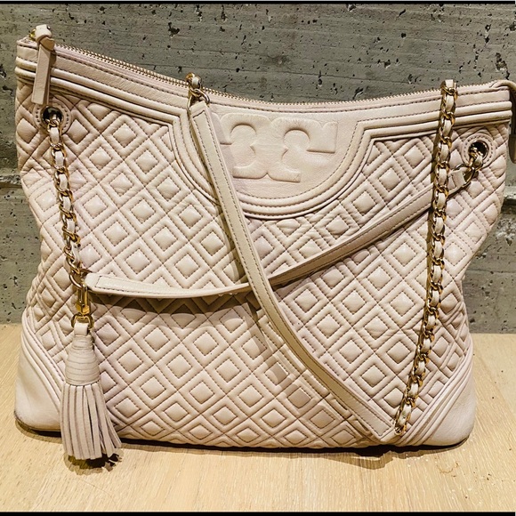 Tory Burch Handbags - 🌸 SALE!! Tory Burch Fleming Convertible Bag